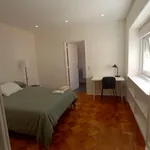 Rent 5 bedroom apartment in Lisbon