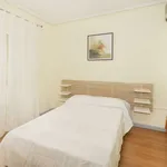 Rent a room of 92 m² in madrid