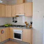 Rent a room of 98 m² in valencia