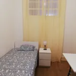 Rent 5 bedroom apartment in Lisbon