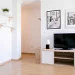 Rent 3 bedroom apartment of 65 m² in Málaga