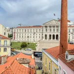 Rent 2 bedroom apartment of 81 m² in lisbon