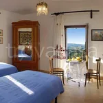 Rent 6 bedroom apartment of 180 m² in Assisi