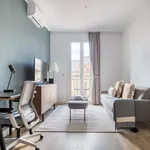 Rent 2 bedroom apartment of 48 m² in Barcelona