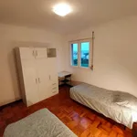 Rent 4 bedroom apartment in Lisbon