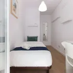 Rent a room in lisbon