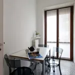 Rent 6 bedroom apartment of 180 m² in Stuttgart