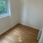 Rent 2 bedroom flat in Wales