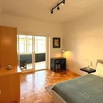 Rent 5 bedroom apartment in Lisbon