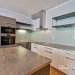 Rent 3 bedroom apartment in Brno