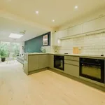 Rent 7 bedroom house in South West England