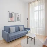 Rent 1 bedroom apartment of 50 m² in Porto