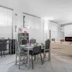 Rent 4 bedroom apartment in Milan