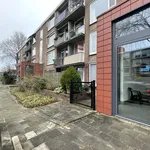 Huur 3 slaapkamer appartement van 80 m² in Merwedepolder-Oost