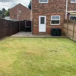 Rent 2 bedroom flat in Wakefield