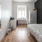 Rent a room in lisbon