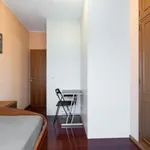 Rent 6 bedroom apartment in Porto