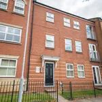 Rent 3 bedroom flat in Hull