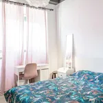 Rent a room in lisbon