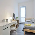 Rent a room of 130 m² in turin