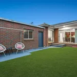 Rent 4 bedroom house in Oakleigh East