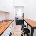 Studio of 355 m² in Madrid