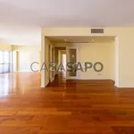 Rent 3 bedroom apartment of 213 m² in Cidade da Maia