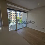 Rent 2 bedroom apartment of 85 m² in Loures