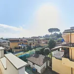 Rent 5 bedroom house of 165 m² in Roma