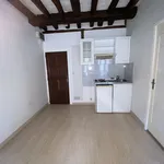 Rent 1 bedroom apartment of 24 m² in Crépy-en-Valois