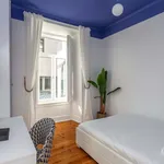 Rent a room of 100 m² in Lisboa