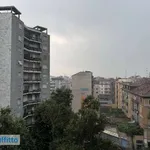 Rent 3 bedroom apartment of 100 m² in Milan