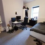 Rent 5 bedroom apartment in Wales