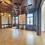 Rent 4 bedroom apartment of 143 m² in Wien