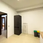 Rent a room of 136 m² in Barcelona