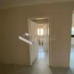 Rent 3 bedroom apartment of 154 m² in Νησί