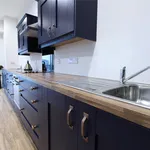 Rent 2 bedroom flat in Manchester