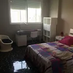 Alquilar 5 dormitorio apartamento en Valencia