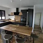 Rent 4 bedroom house of 75 m² in Manosque