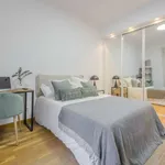 Rent a room of 120 m² in madrid