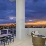 Rent 2 bedroom apartment of 113 m² in West Palm Beach