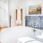 Rent 2 bedroom apartment of 90 m² in Lisbon