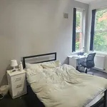 Rent 8 bedroom house in Leeds