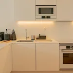 Rent 1 bedroom apartment of 70 m² in Lisbon