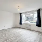 Rent 2 bedroom apartment of 77 m² in Bromley