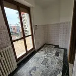 Rent 2 bedroom apartment of 98 m² in Milan