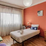 Alugar 2 quarto apartamento de 75 m² em Porto