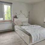 Miete 4 Schlafzimmer wohnung von 100 m² in Stuttgart