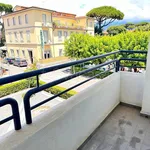 Rent 2 bedroom apartment of 57 m² in Pietrasanta