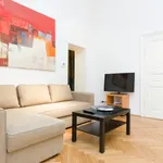 Rent 1 bedroom apartment of 484 m² in Vienna